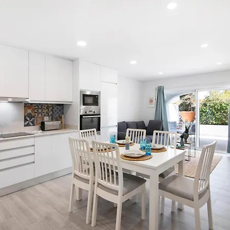 Apartament Acacia *
